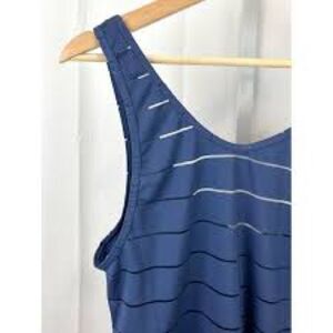 Athleta tank  